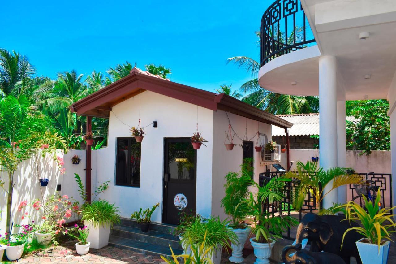 Alffa Guest Inn Trincomalee Exterior photo