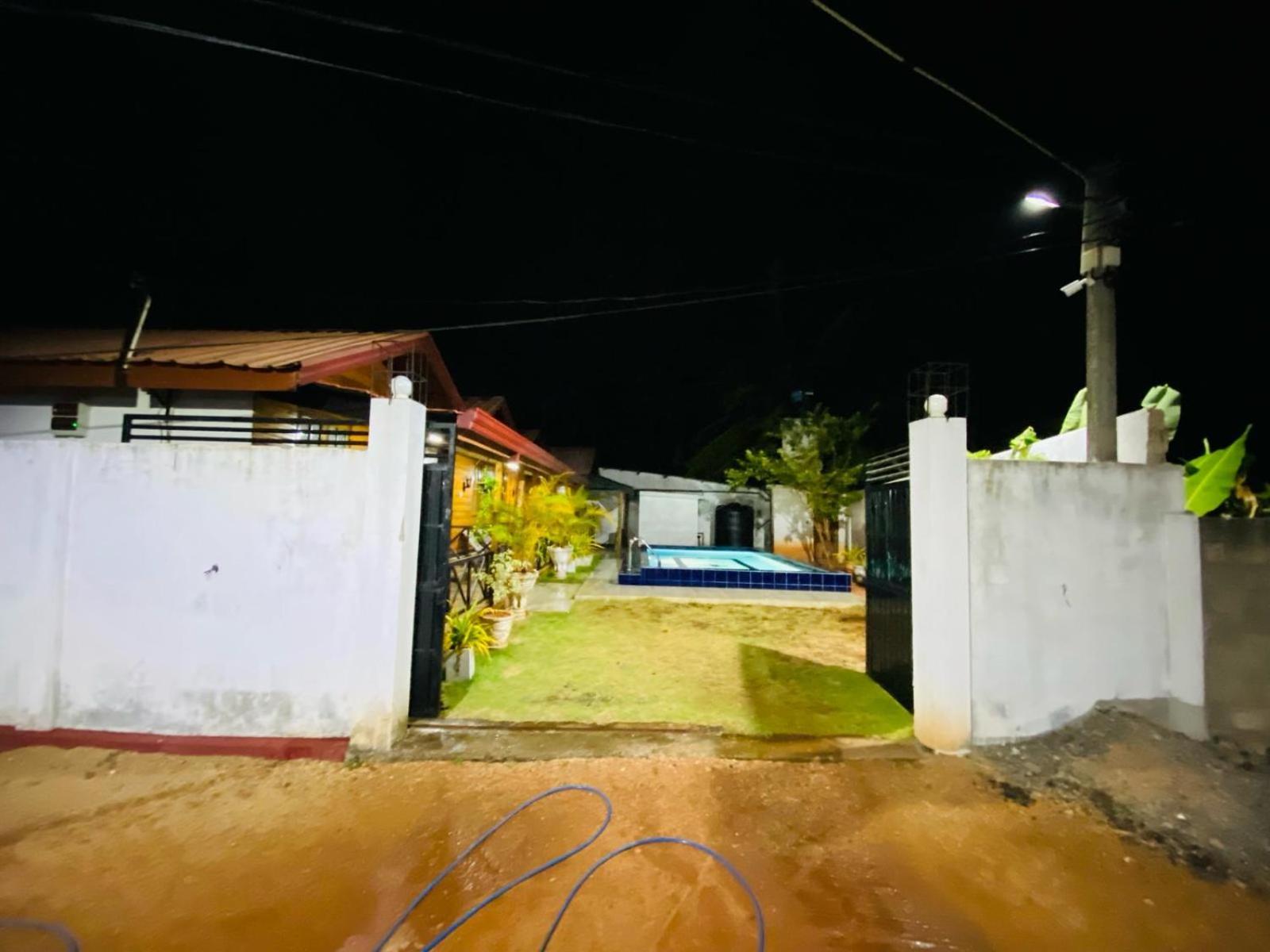 Alffa Guest Inn Trincomalee Exterior photo
